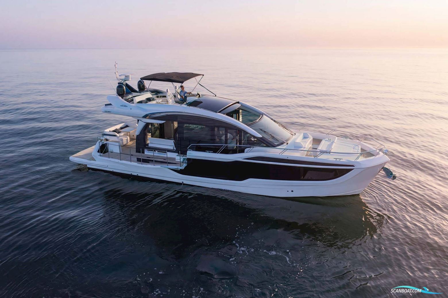 Galeon 570 Sky