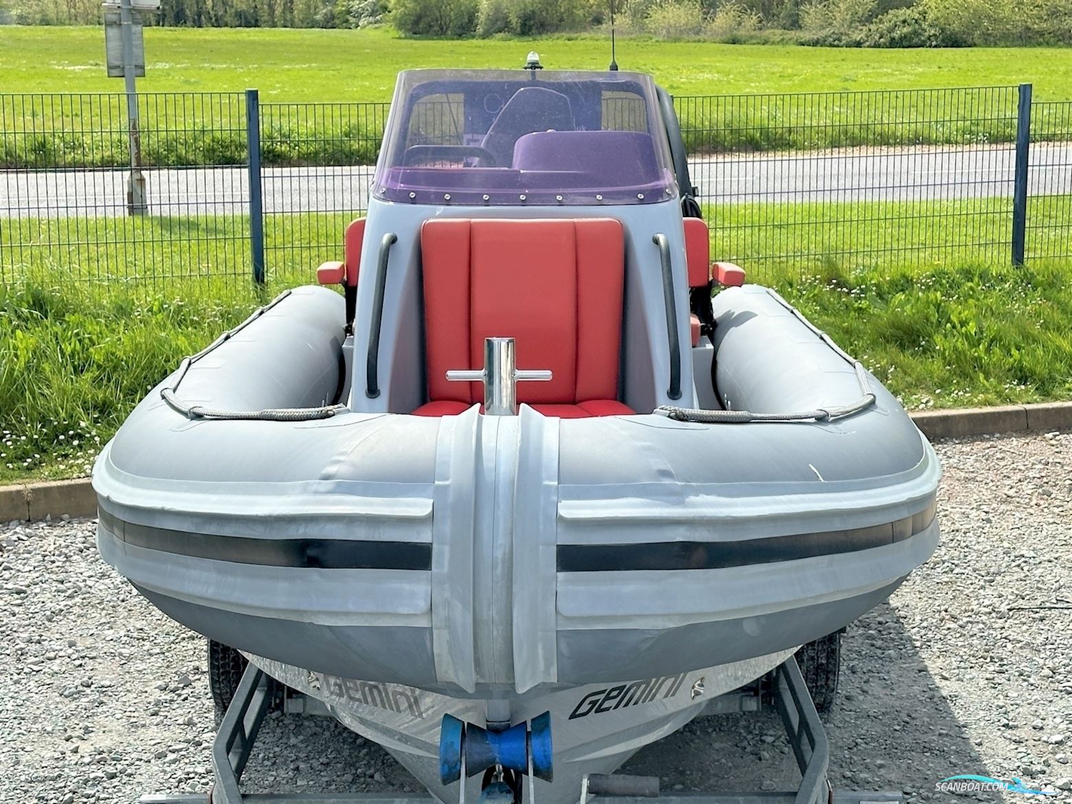 Gemini Waverider 650