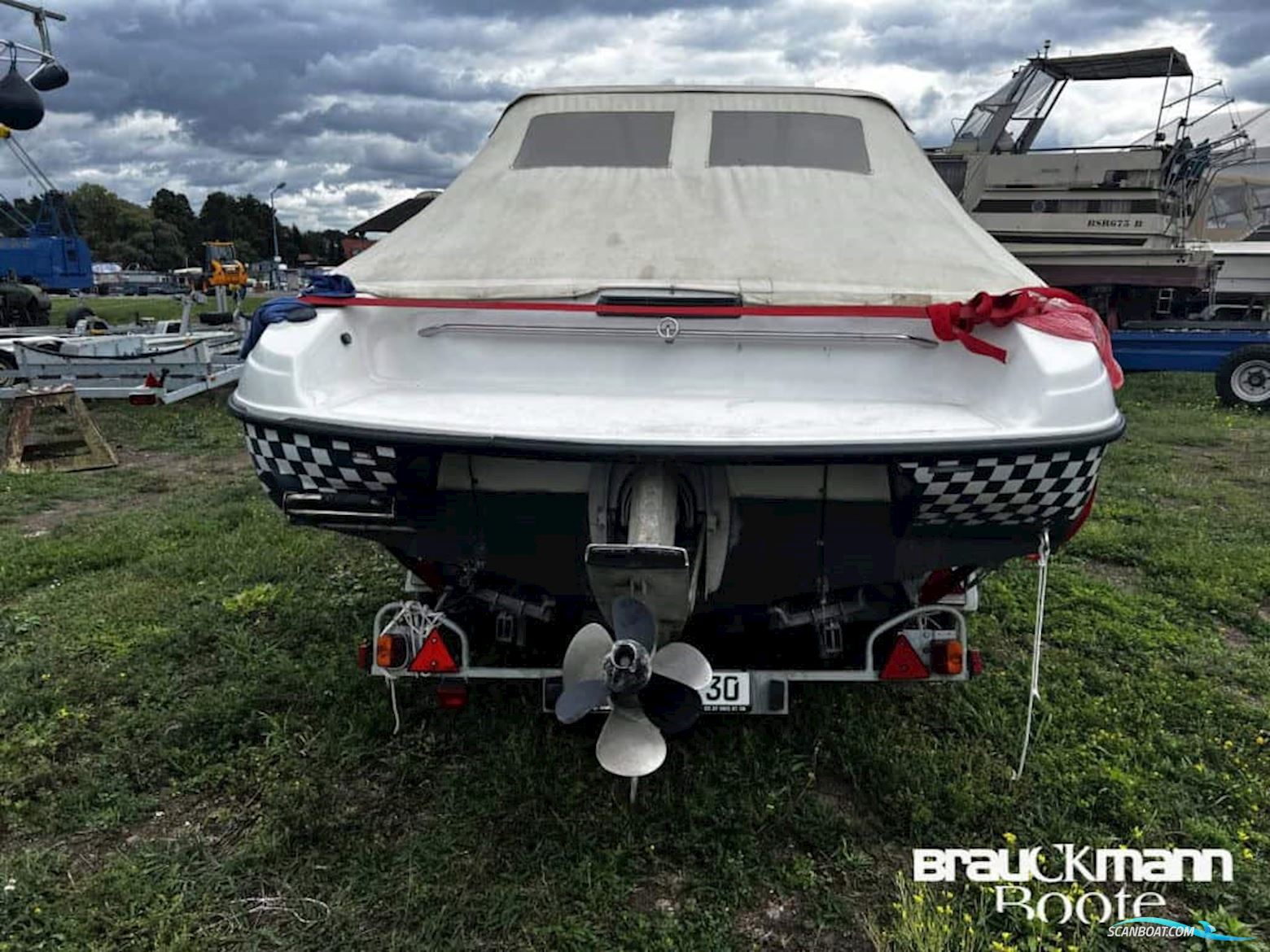 Genesis Powerboats 2001 BR