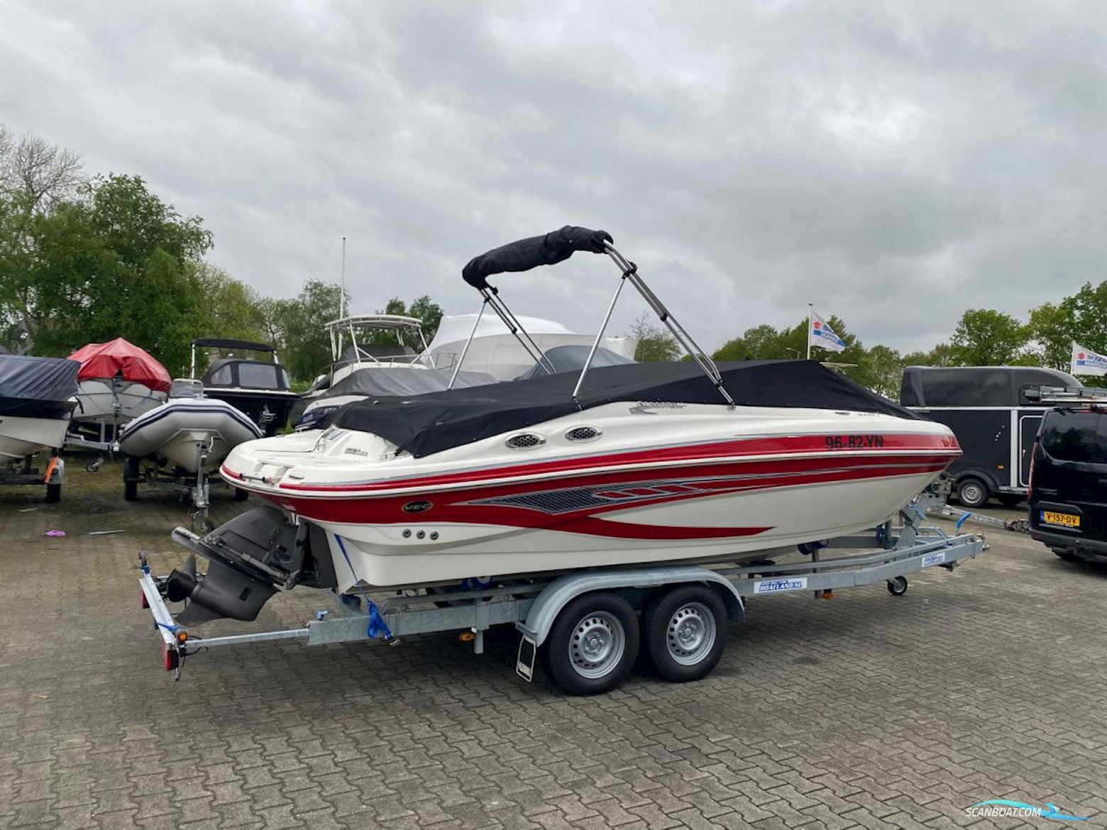 Glastron  GLS 215 Bowrider