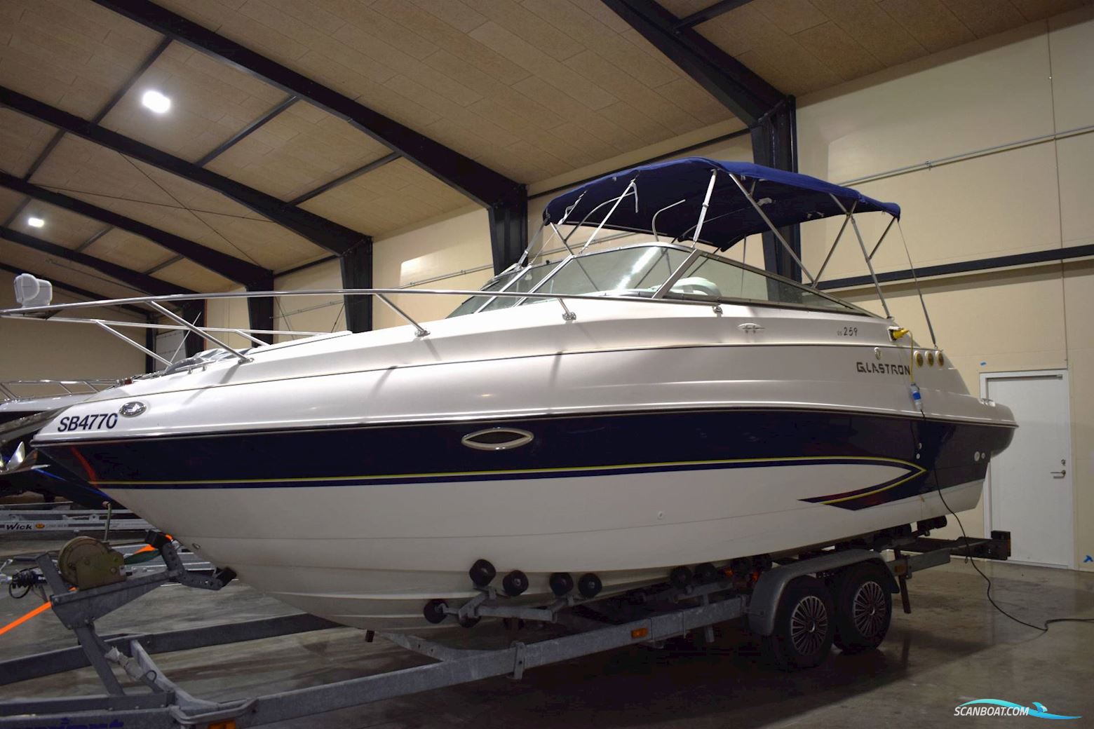 Glastron 259 GS Motorbåt 2006, med Volvo Penta 5.0 Gxi DP motor, Danmark