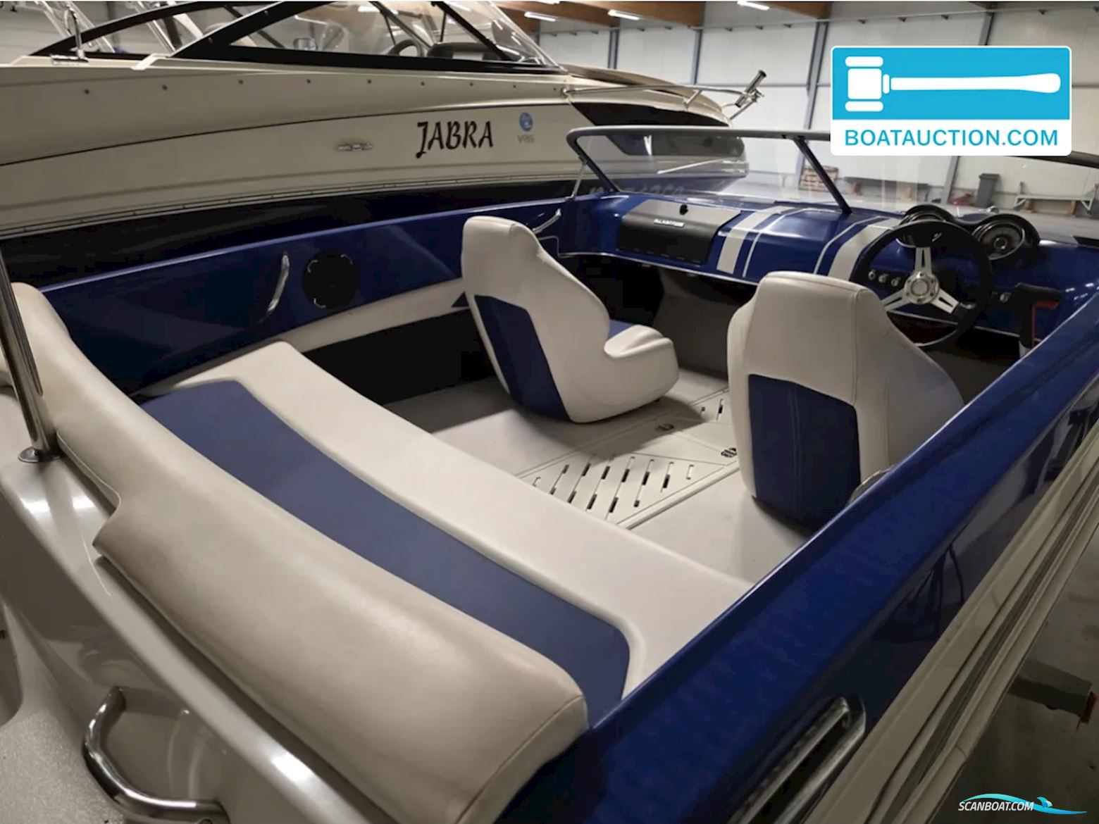 Glastron GT160