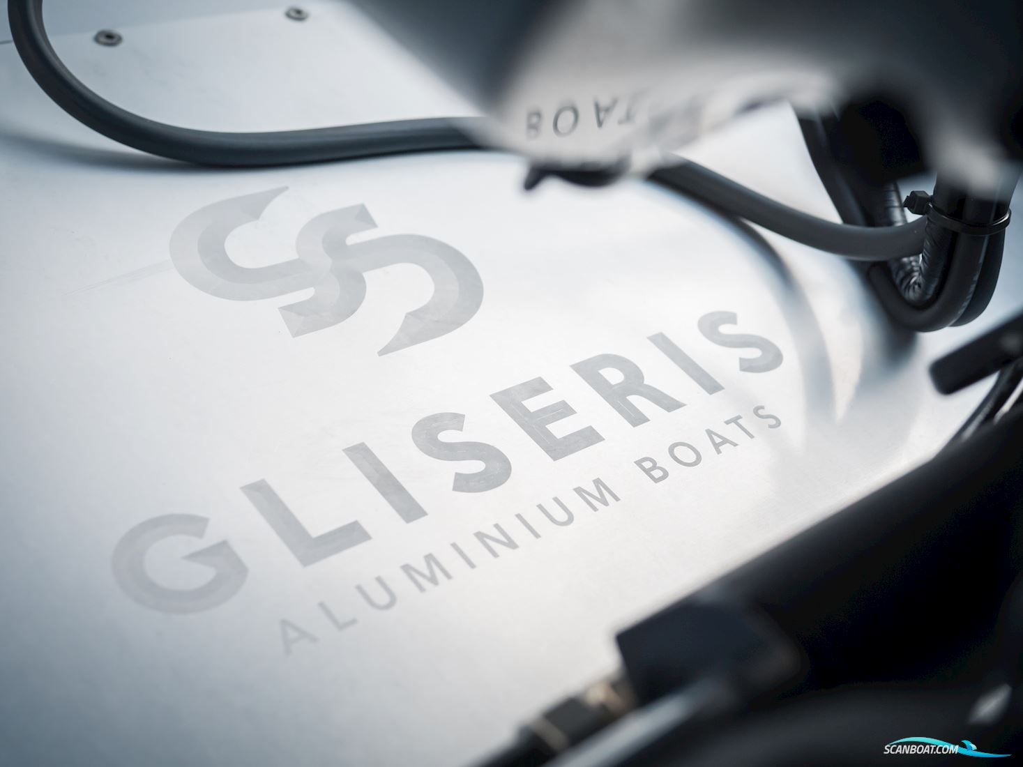 Gliseris G6 Aluminiumsbåd