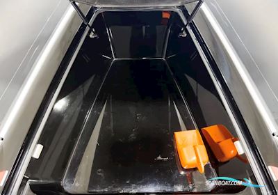 Goldfish 29 Sport Motorbåt 2016, med Mercury Racing 8,6 l motor, Sverige