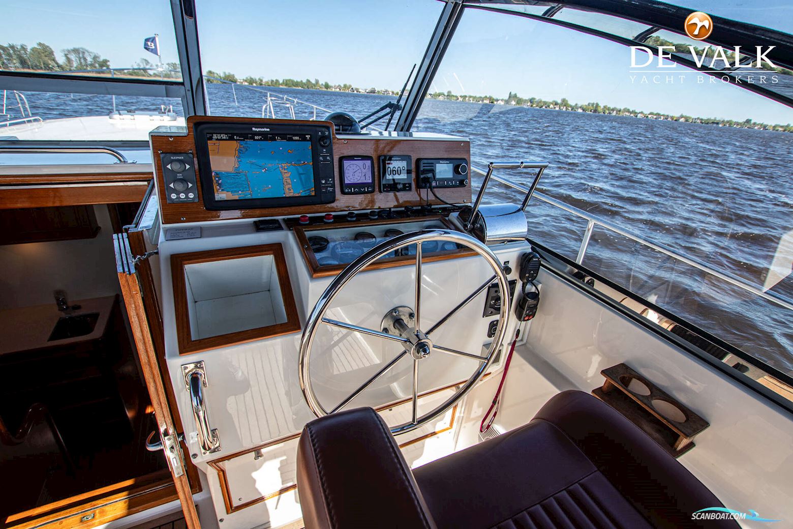 Grand Banks 38 Eastbay EX