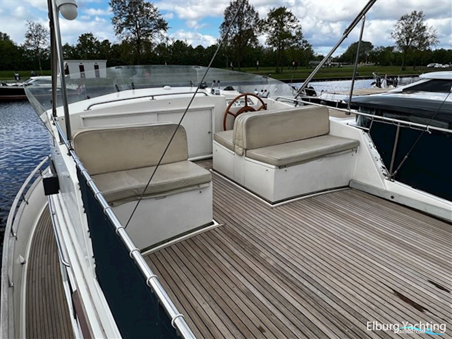 Grand Banks 42 - Motoryacht