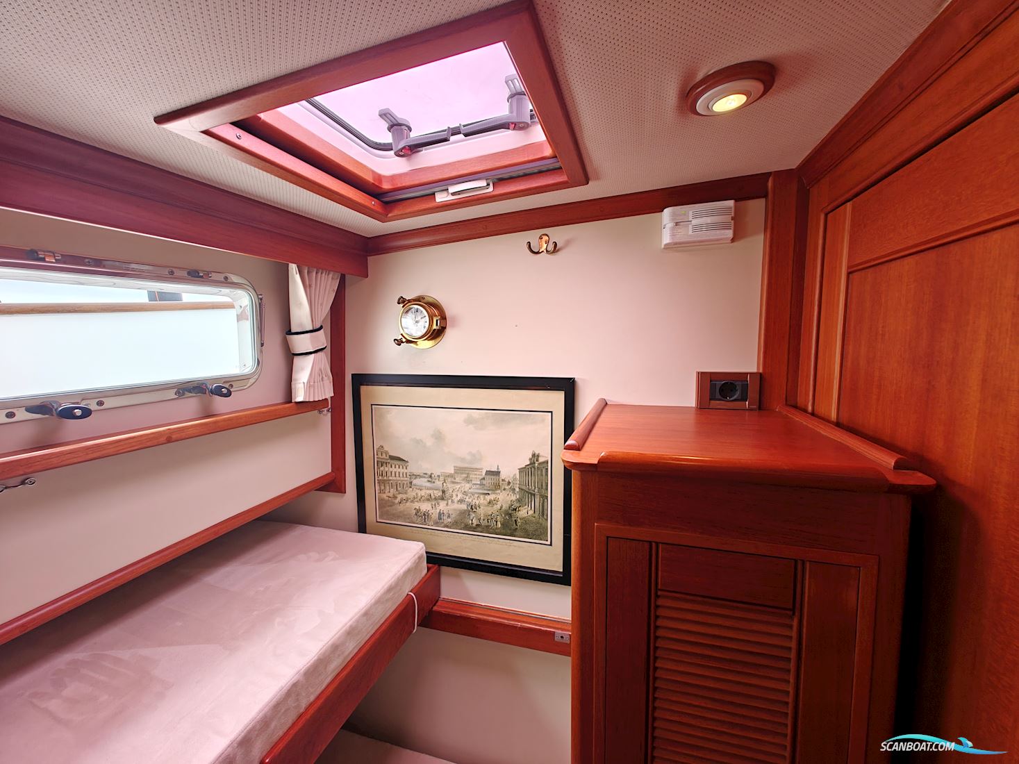 Grand Banks 42 Europa