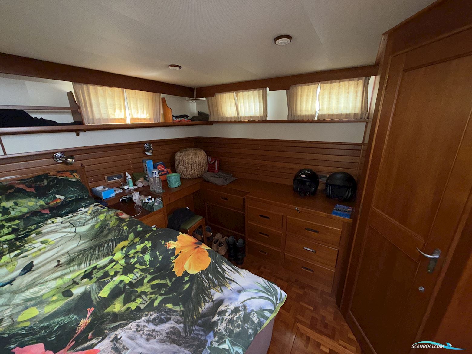 Grand Banks 42 Motoryacht