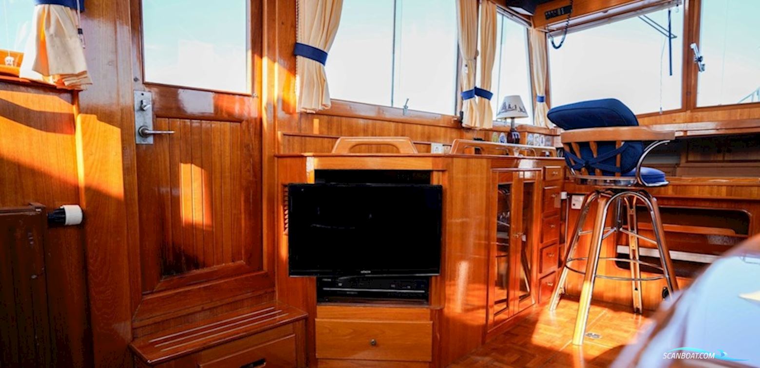 Grand Banks 42 Motoryacht