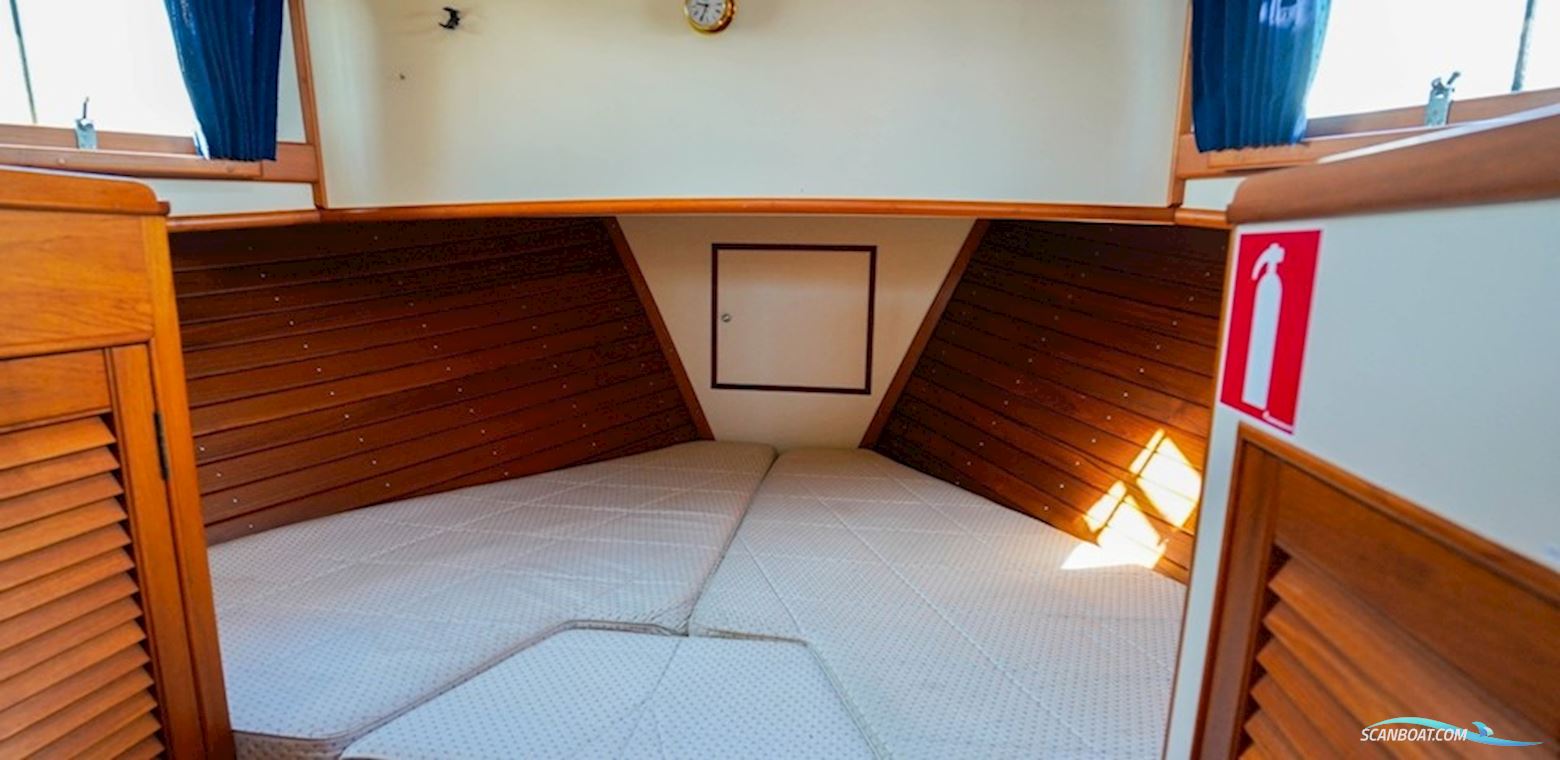 Grand Banks 42 Motoryacht