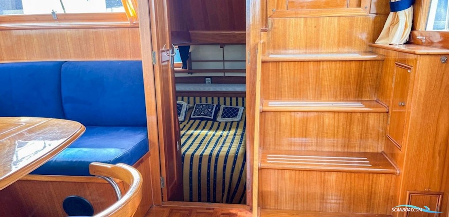 Grand Banks 42 Motoryacht
