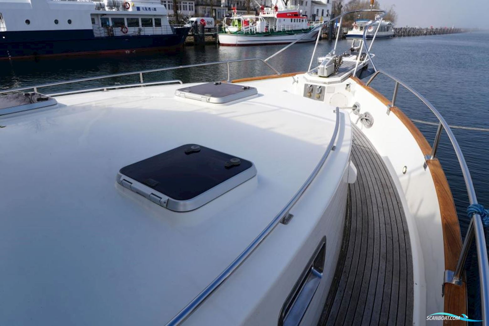 Grand Banks 46 Motor Yacht