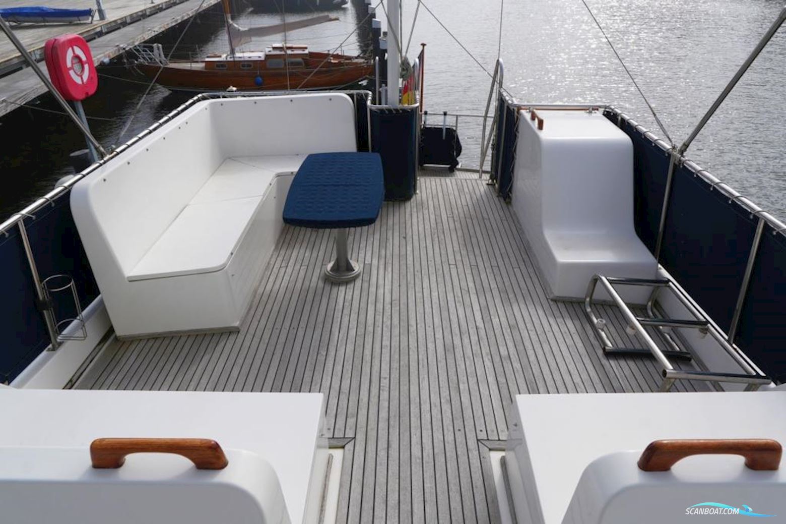 Grand Banks 46 Motor Yacht