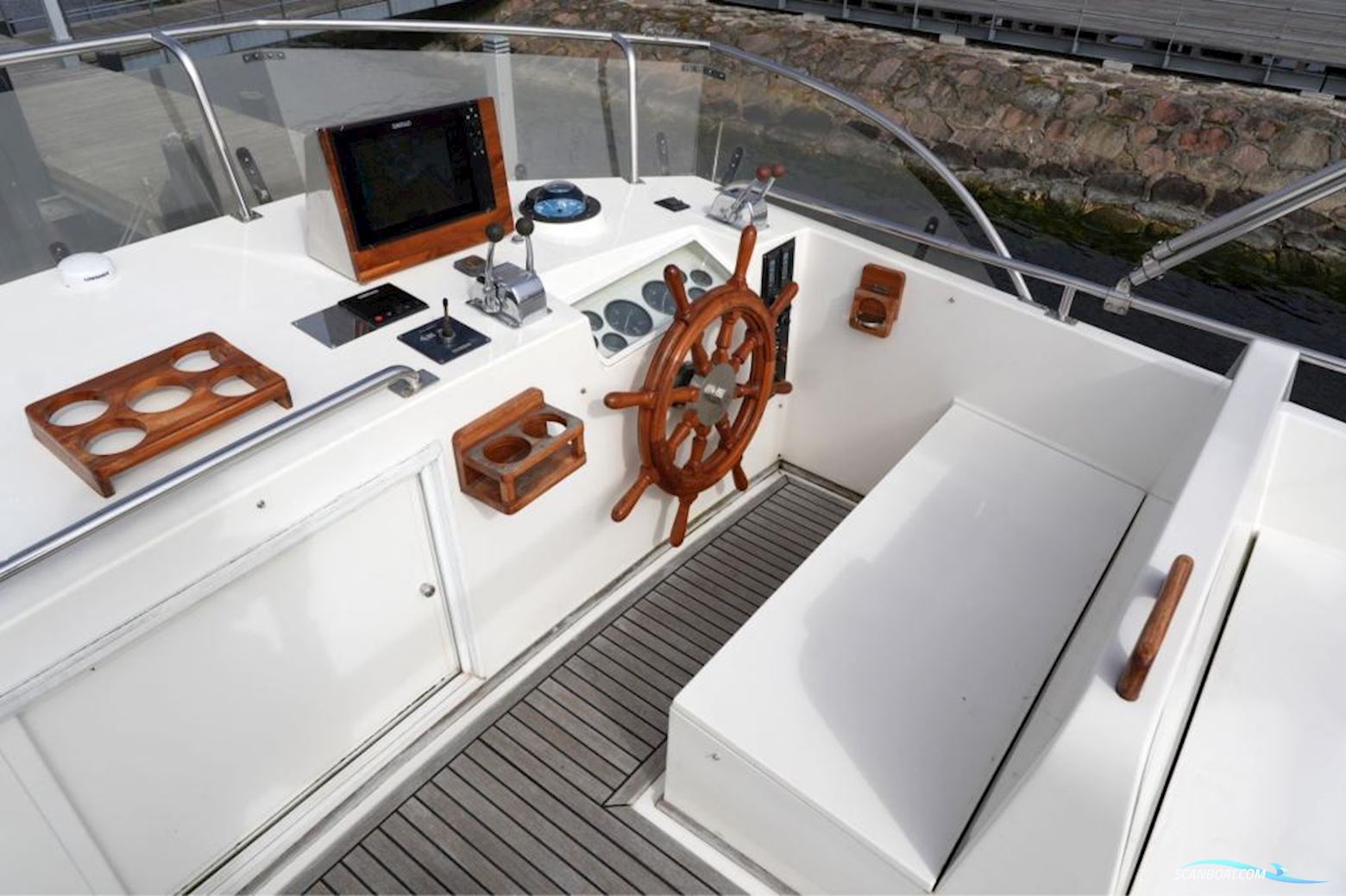 Grand Banks 46 Motor Yacht