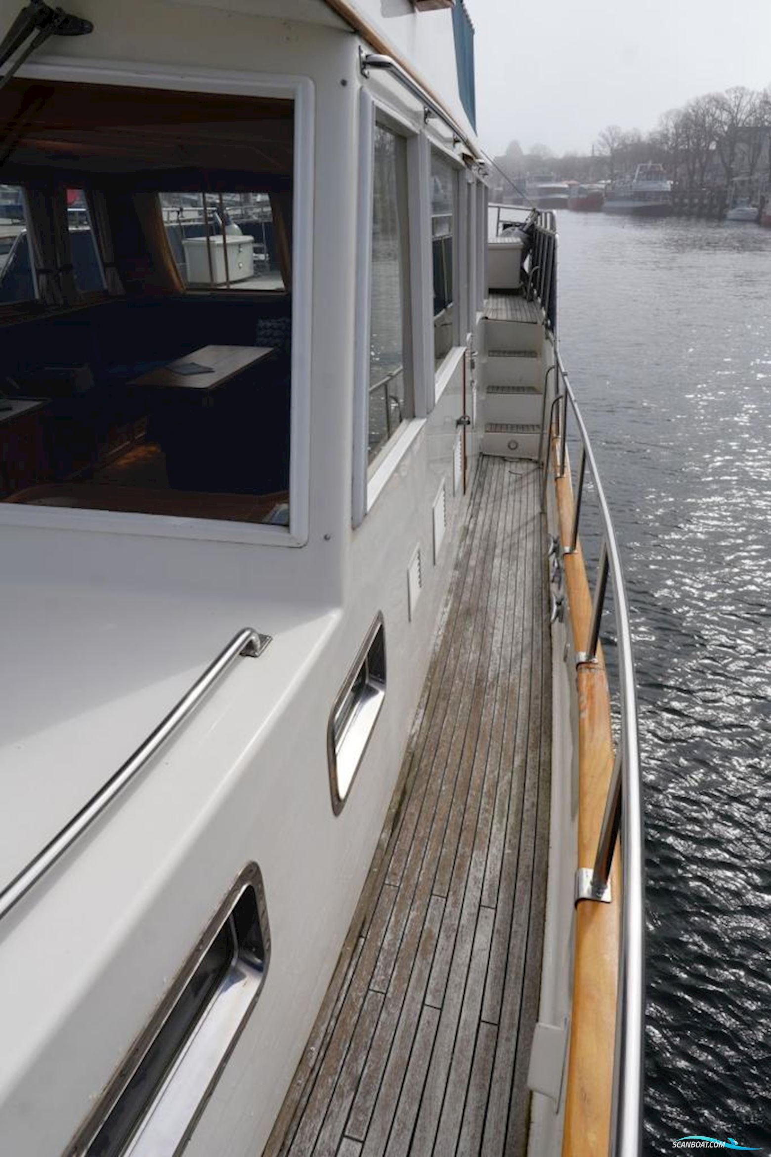 Grand Banks 46 Motor Yacht