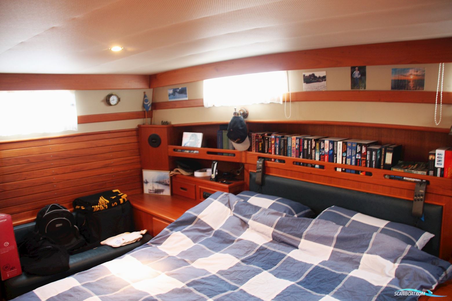 Grand Banks 49 Stabilizers