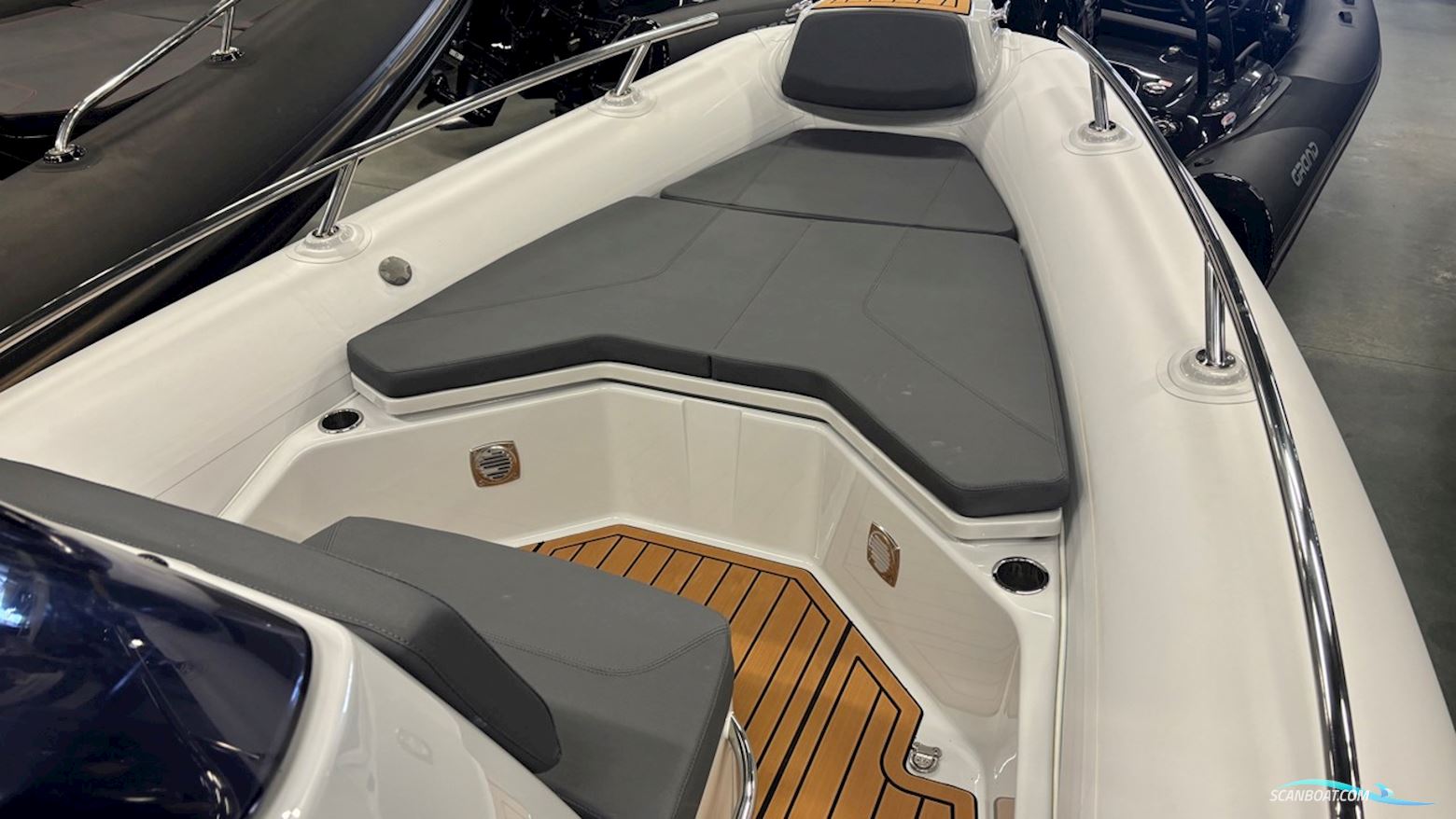 GRAND GOLDEN LINE G750L