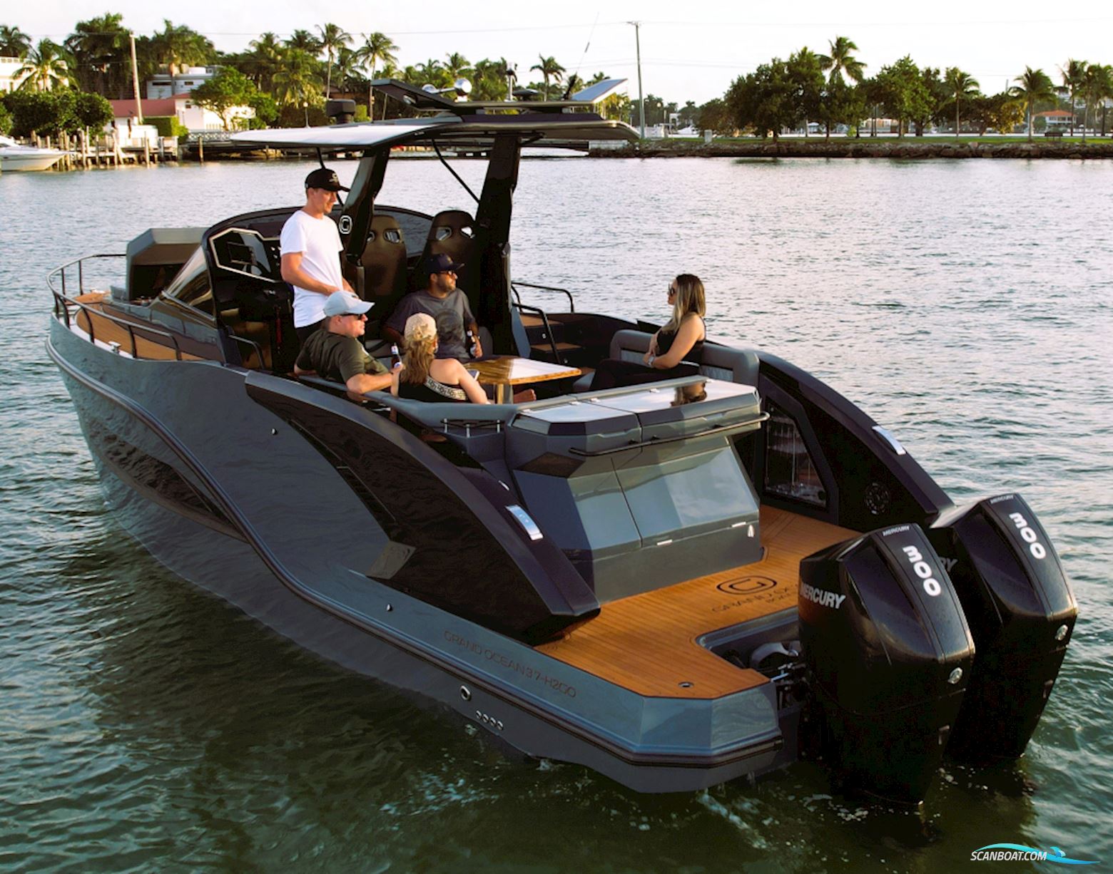 Grand Ocean 37