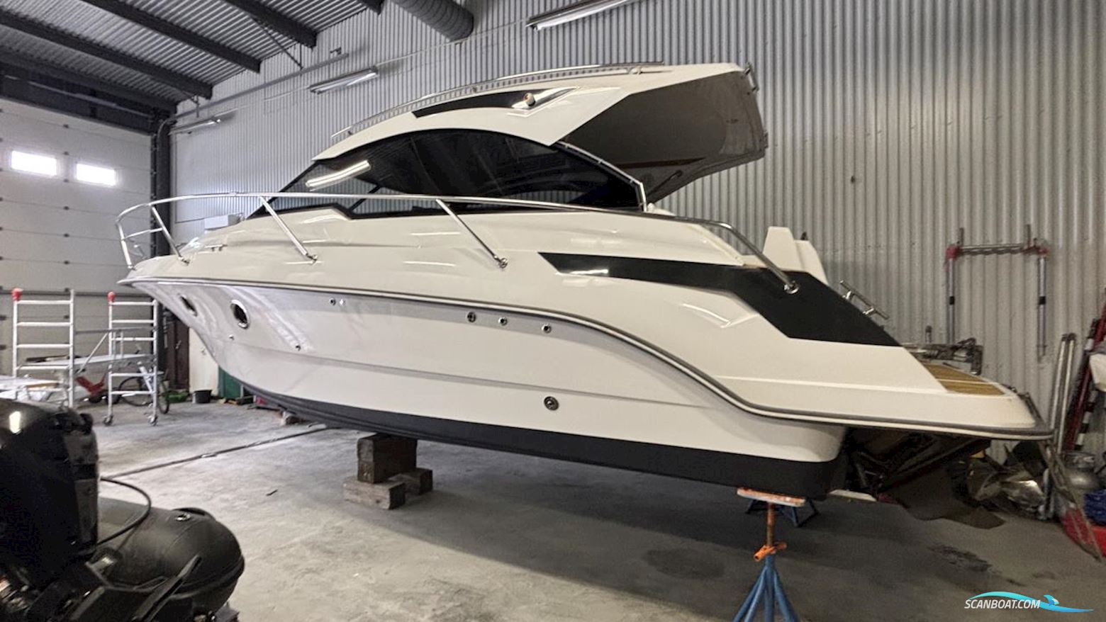 Grandezza 27 OC Motorbåt 2012, med Volvo Penta D4 260 motor, Sverige