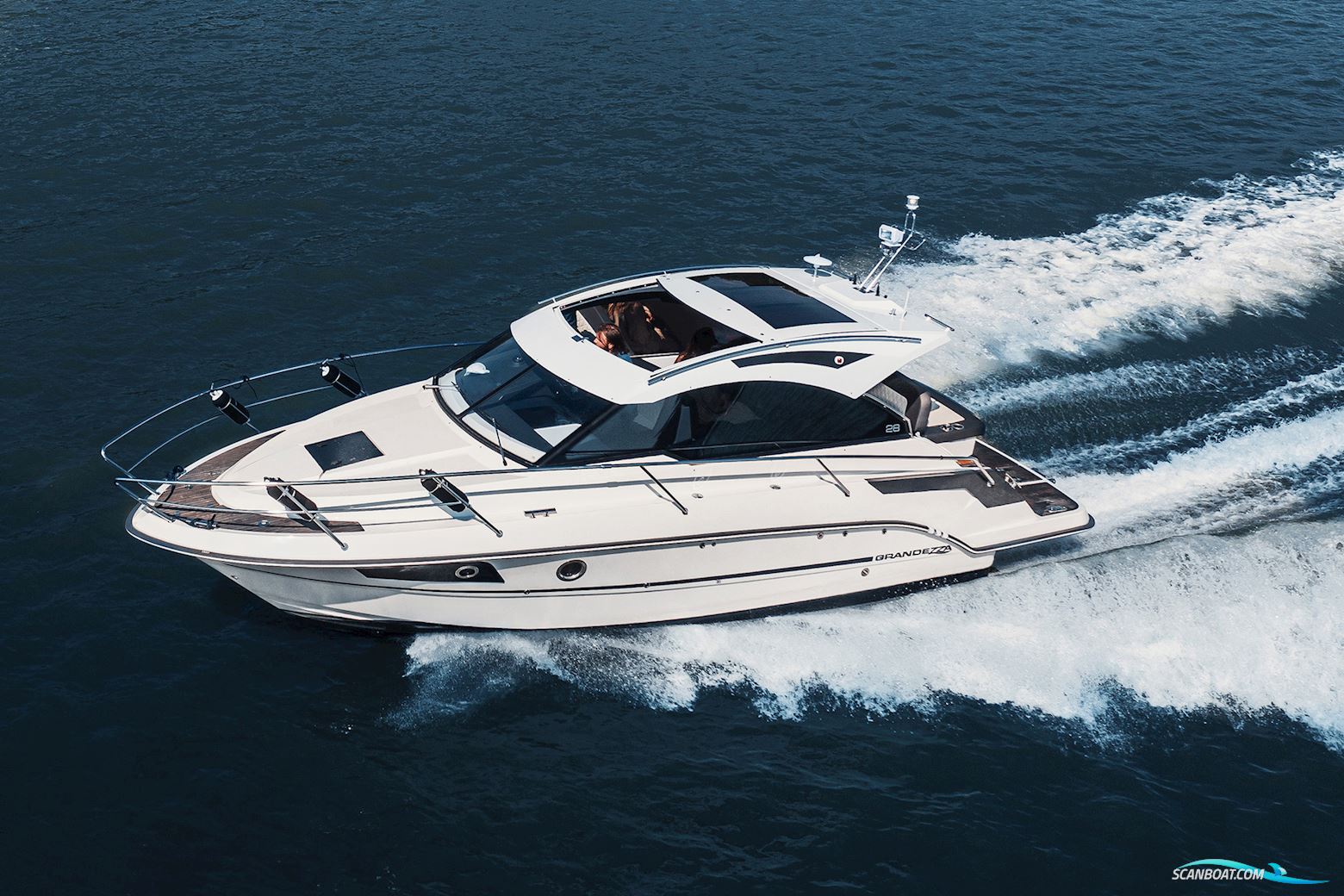 Grandezza 28 OC Motorbåt 2021, med Volvo Penta D4 270 Dpi
 motor, Danmark