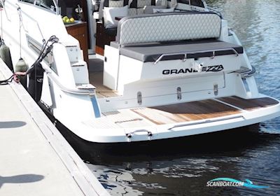 Grandezza 33 Special Edition Motorbåt 2016, med Volvo Penta D3 motor, Finland