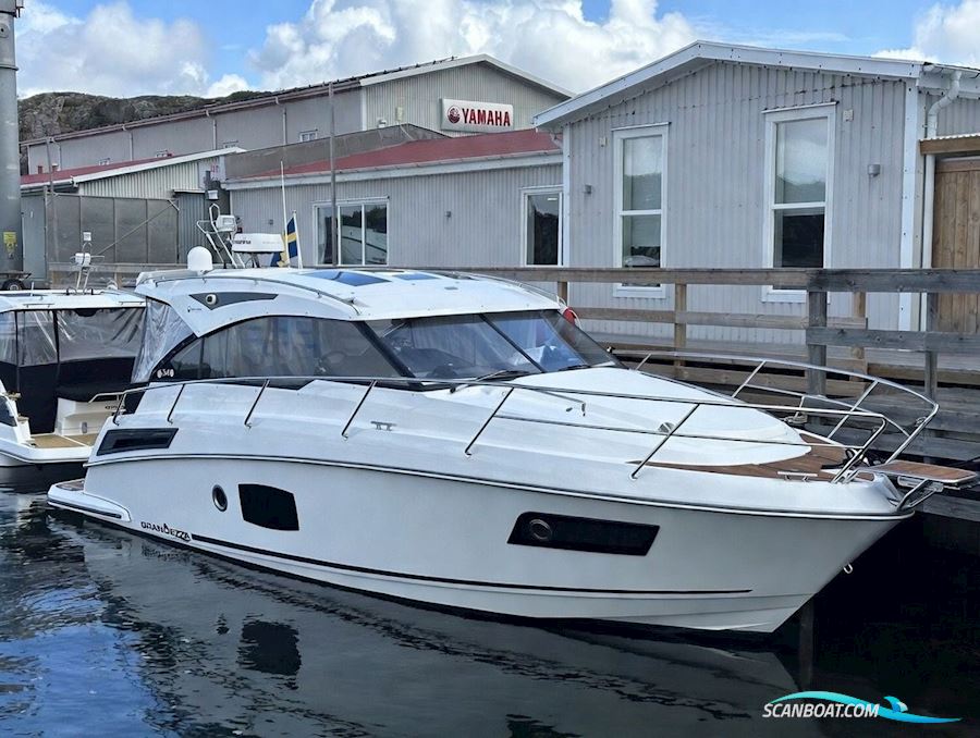 Grandezza 34 OC Motorbåt 2018, med Volvo Penta motor, Sverige