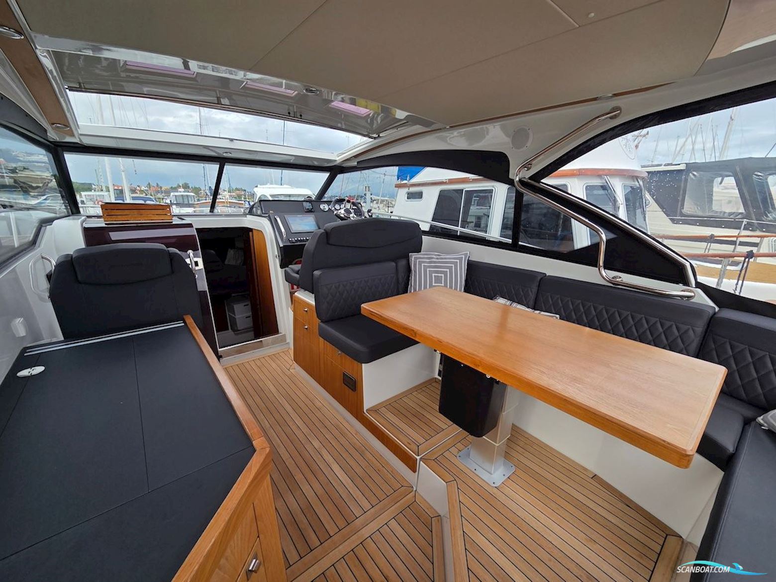 GRANDEZZA 34 OC