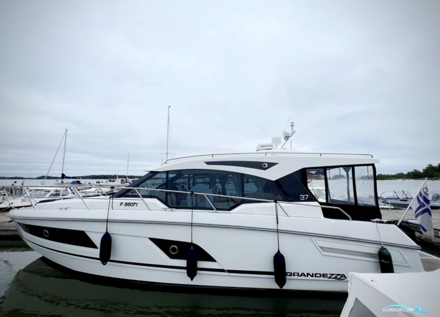 Grandezza 37CA Motorbåt 2021, med Volvo Penta D4 270 Dpi motor, Sverige