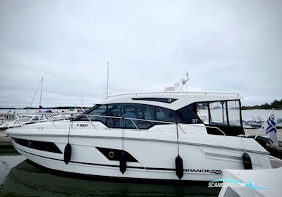 Grandezza 37CA Motorbåt 2021, med Volvo Penta D4 270 Dpi motor, Sverige