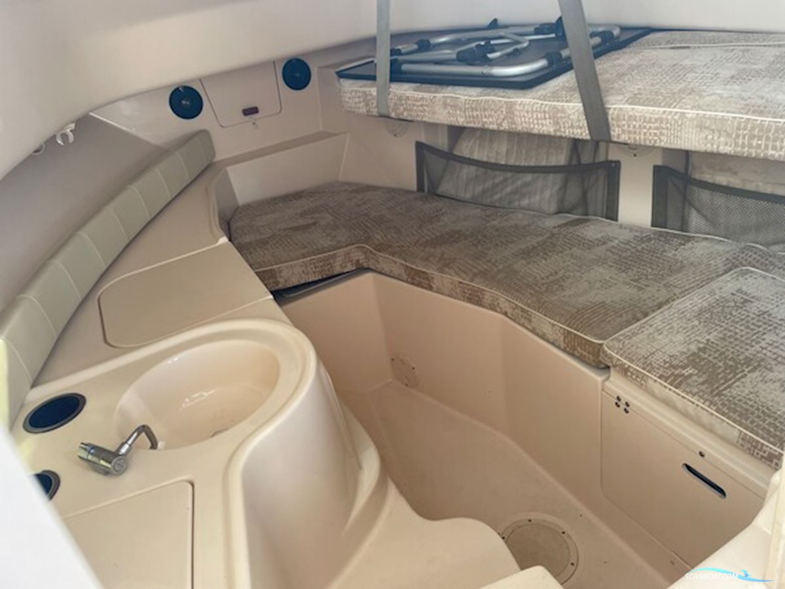 Grandy White Gulfstream 232 med ny 400 hk Mercury Verado V10 XL CF