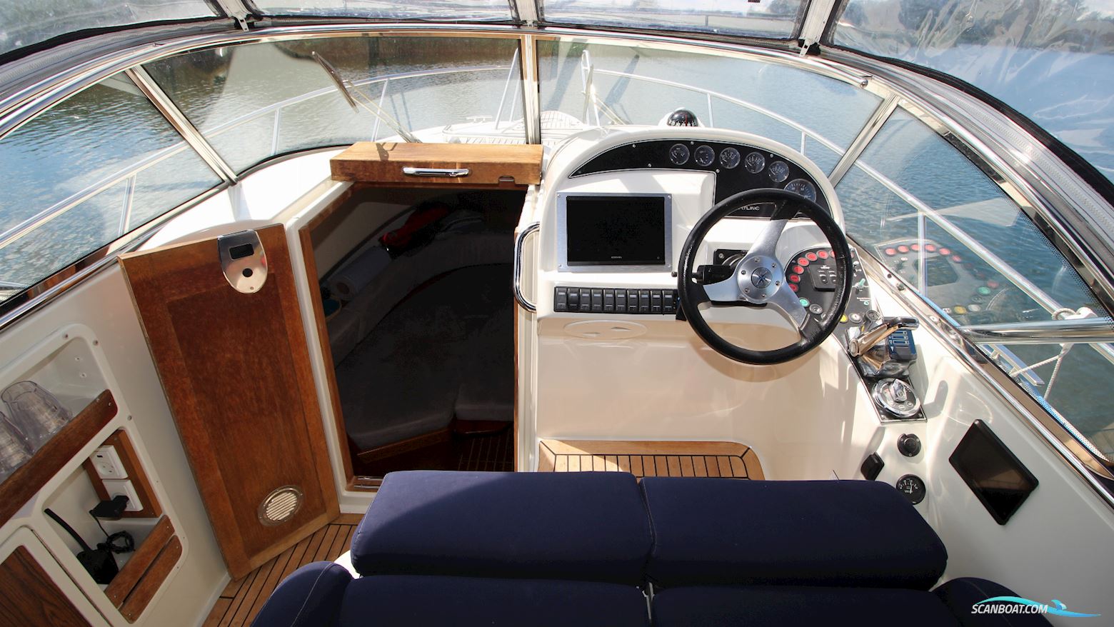 Greatline 29 WA
