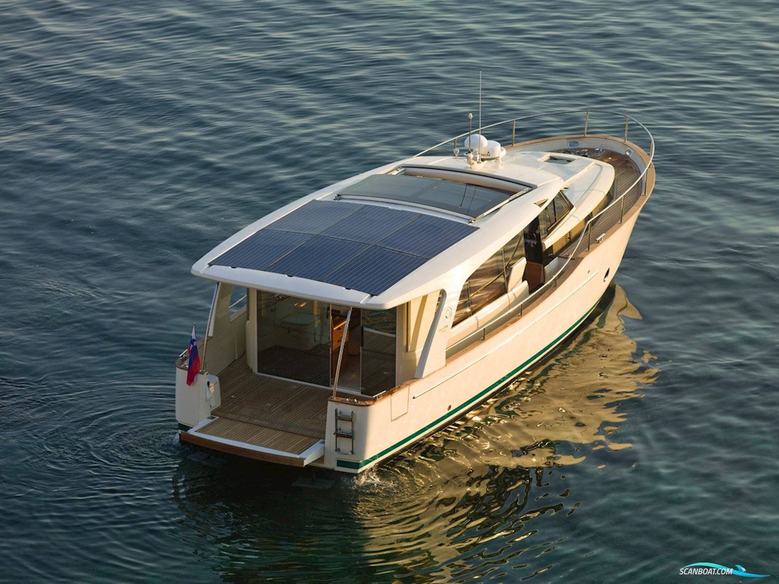 Greenline 40