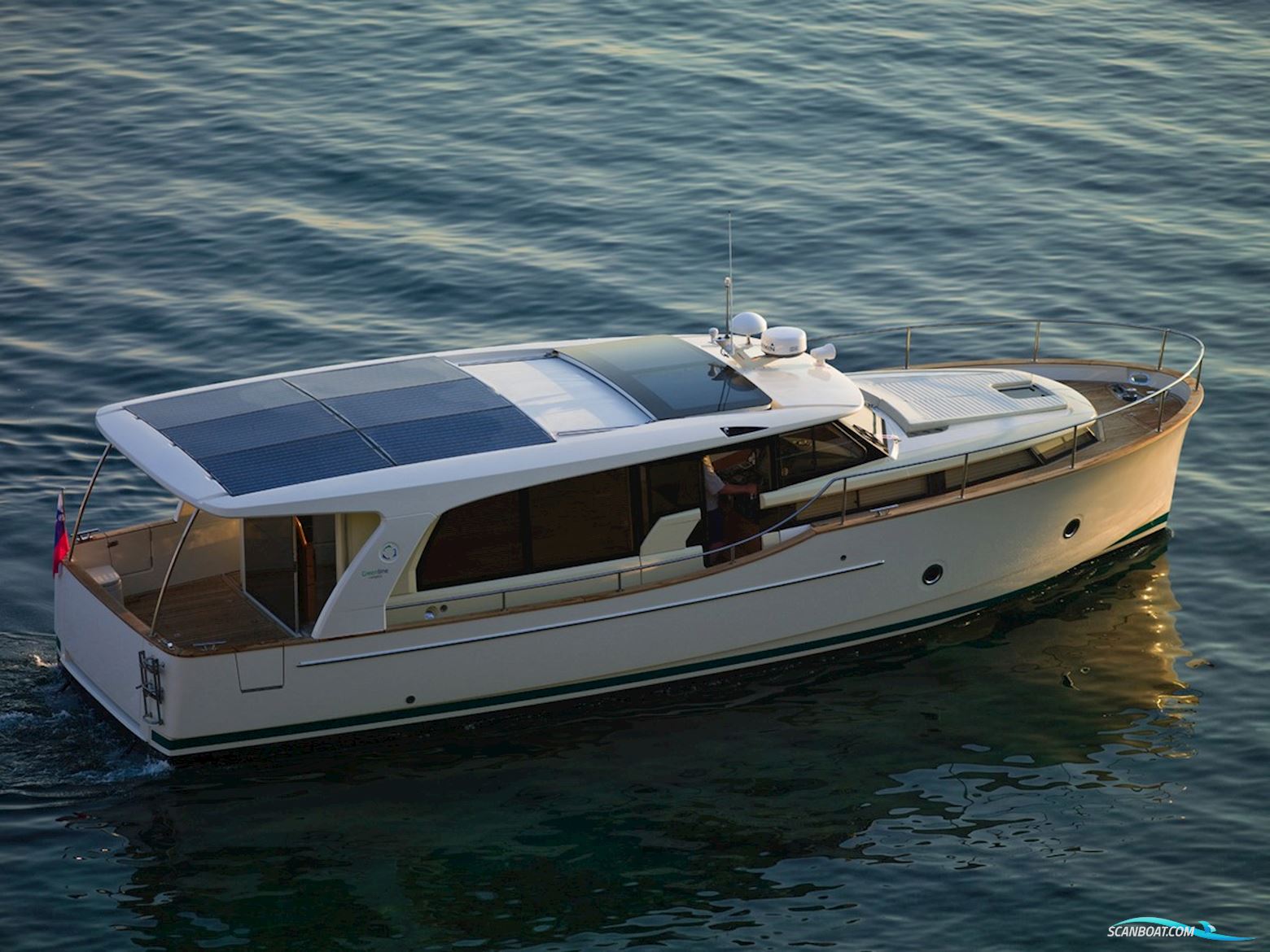 Greenline 40