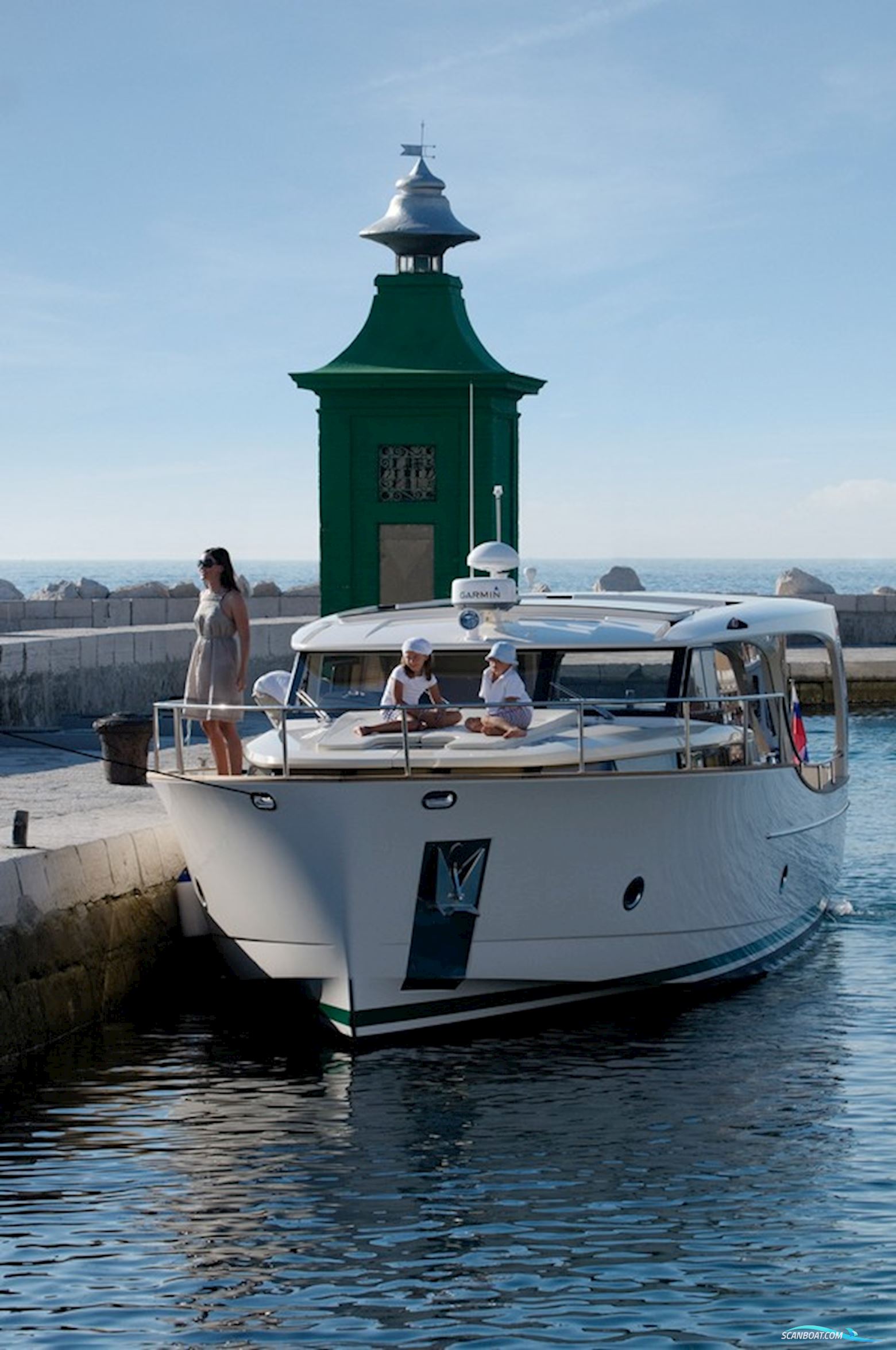 Greenline 40