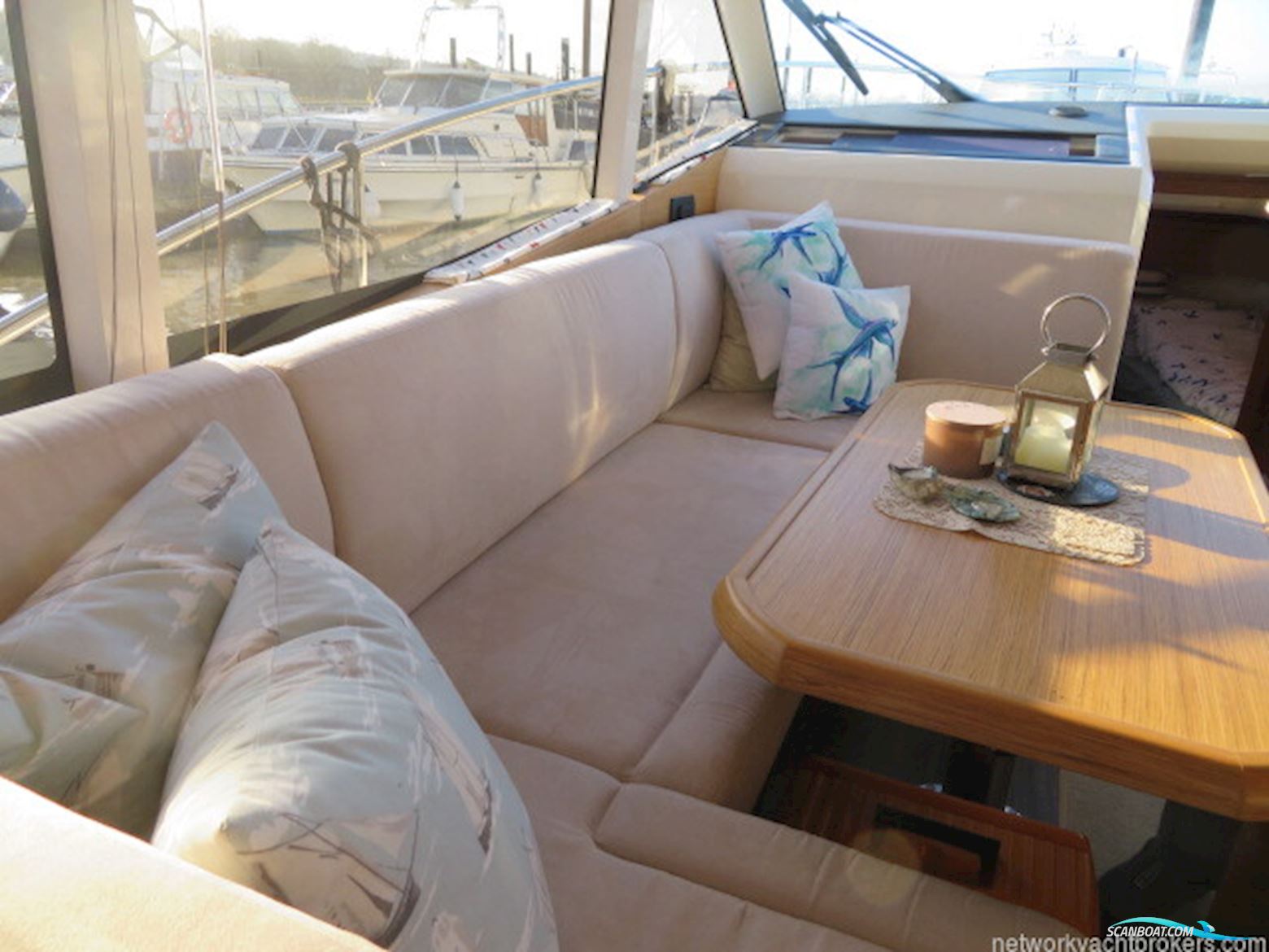 Greenline Yachts 39