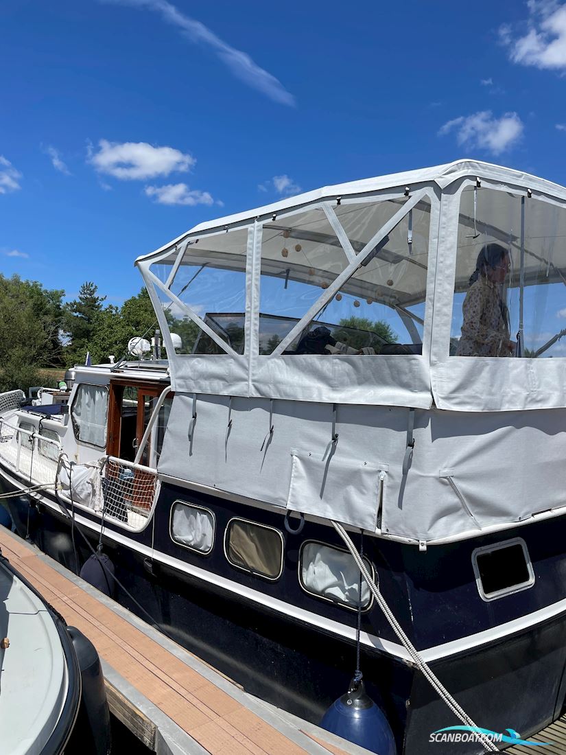 Gruno 1050 Motorbåt 1988, med Volvo Penta motor, Frankrike