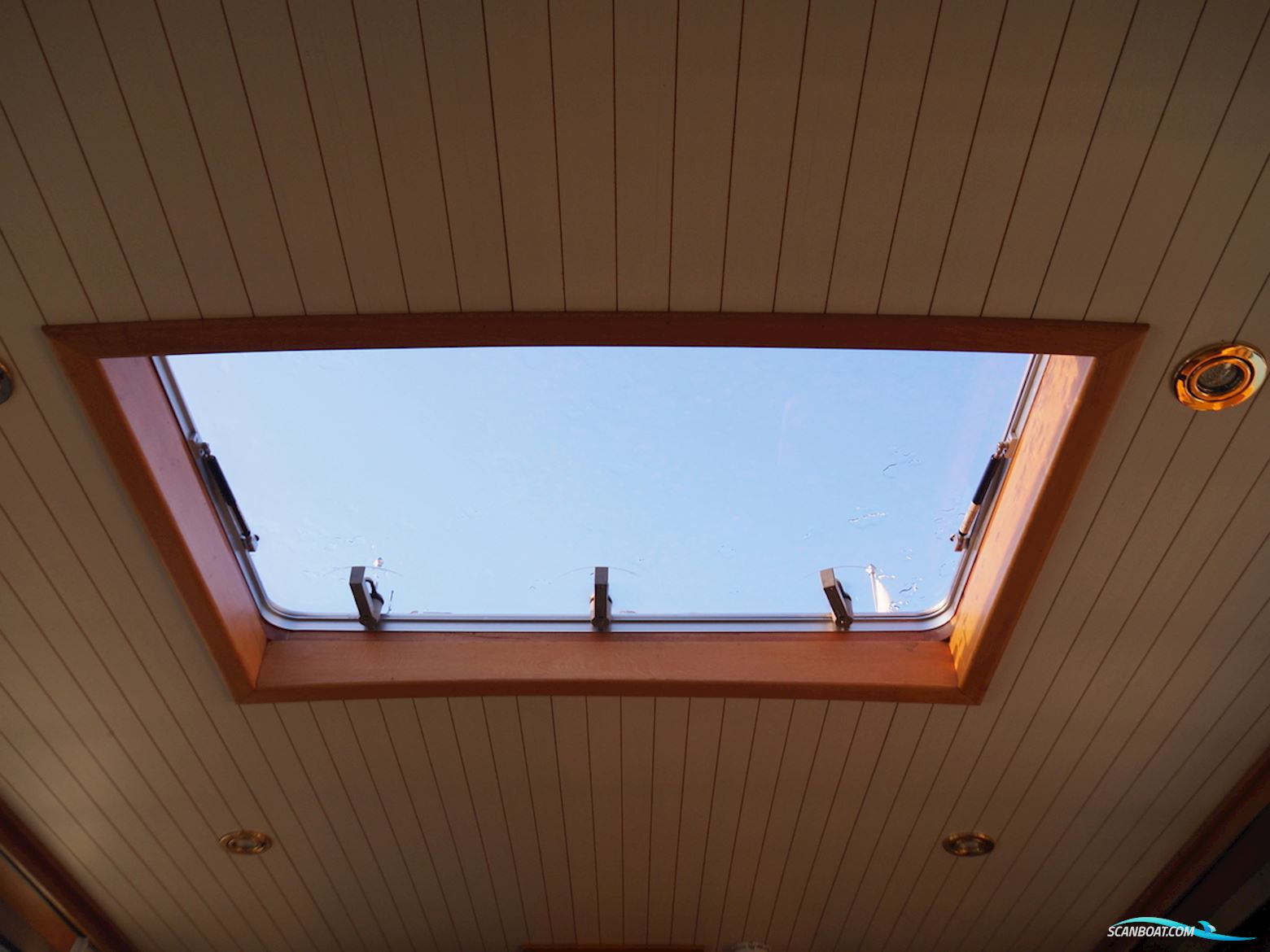 Gruno 38 Sportcruiser