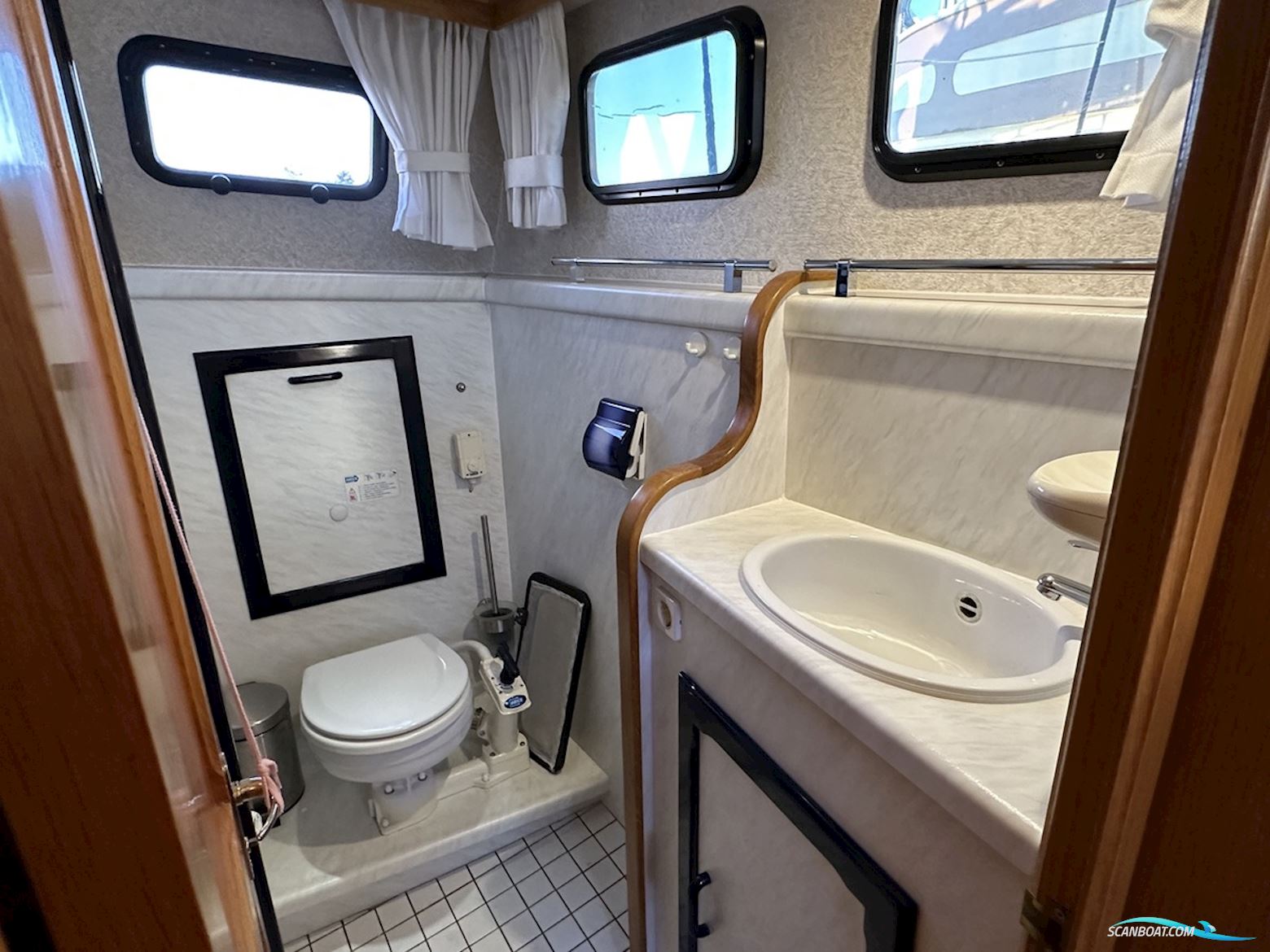 Gruno 38 Sportcruiser