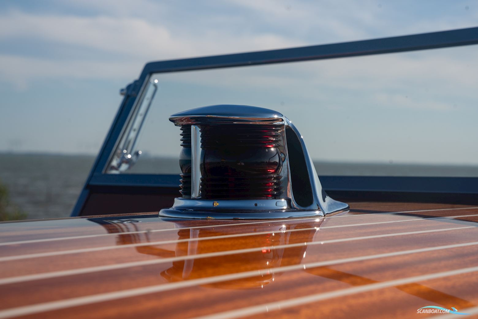 HACKER CRAFT Baby Dolphin