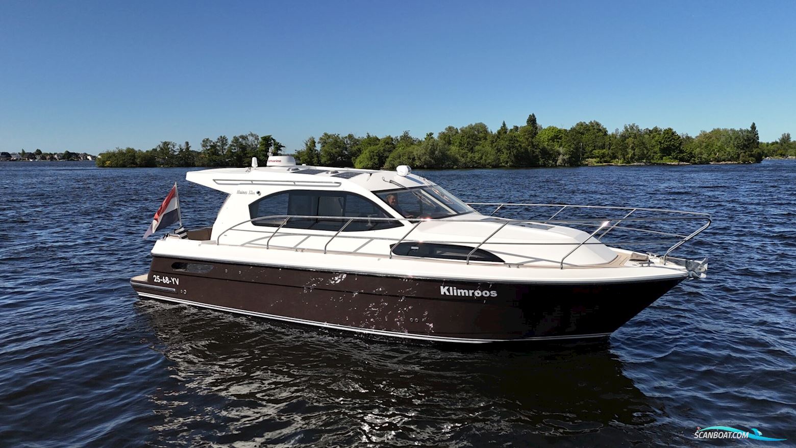 Haines 32 Offshore