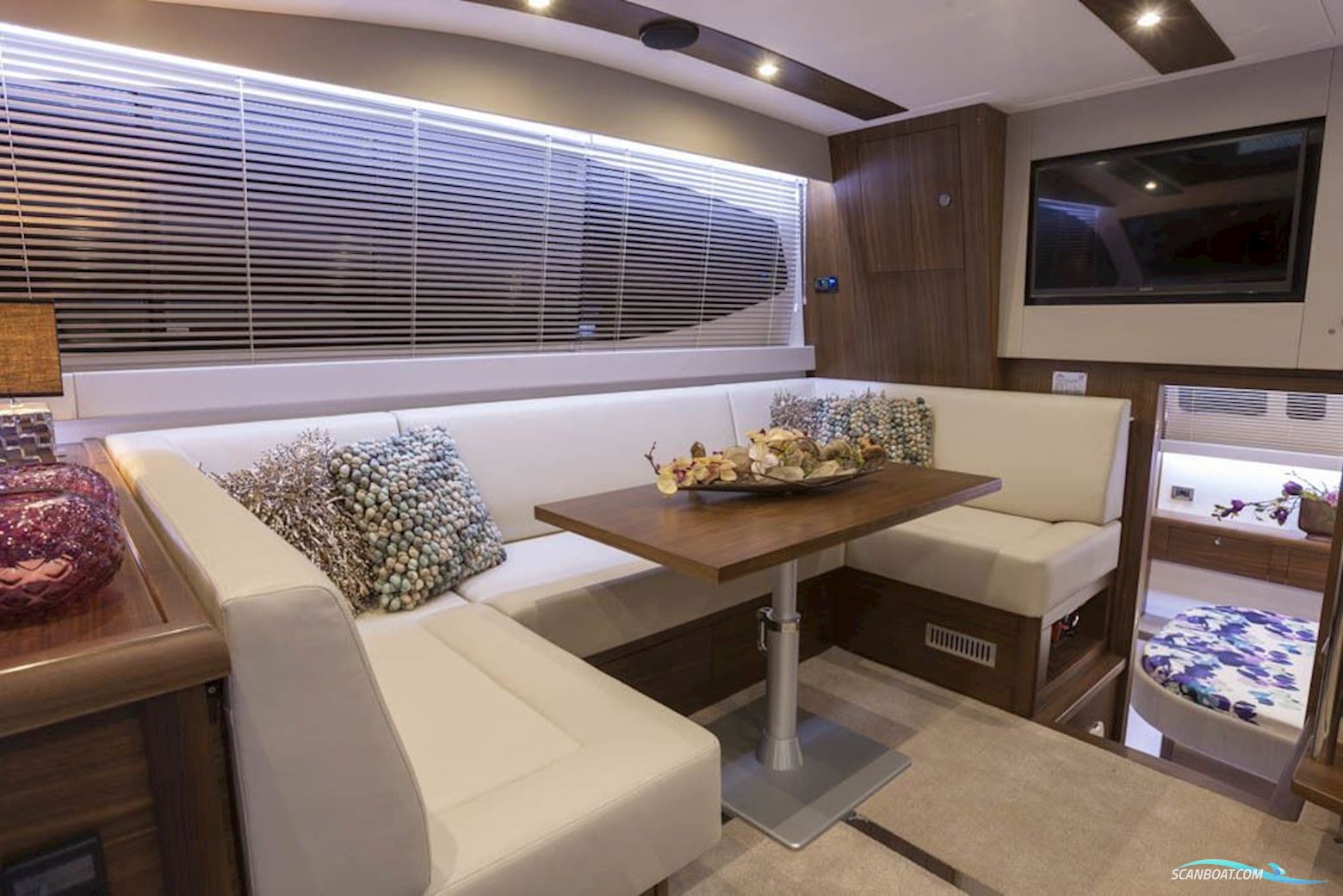 Haines 400 Aft Cabin