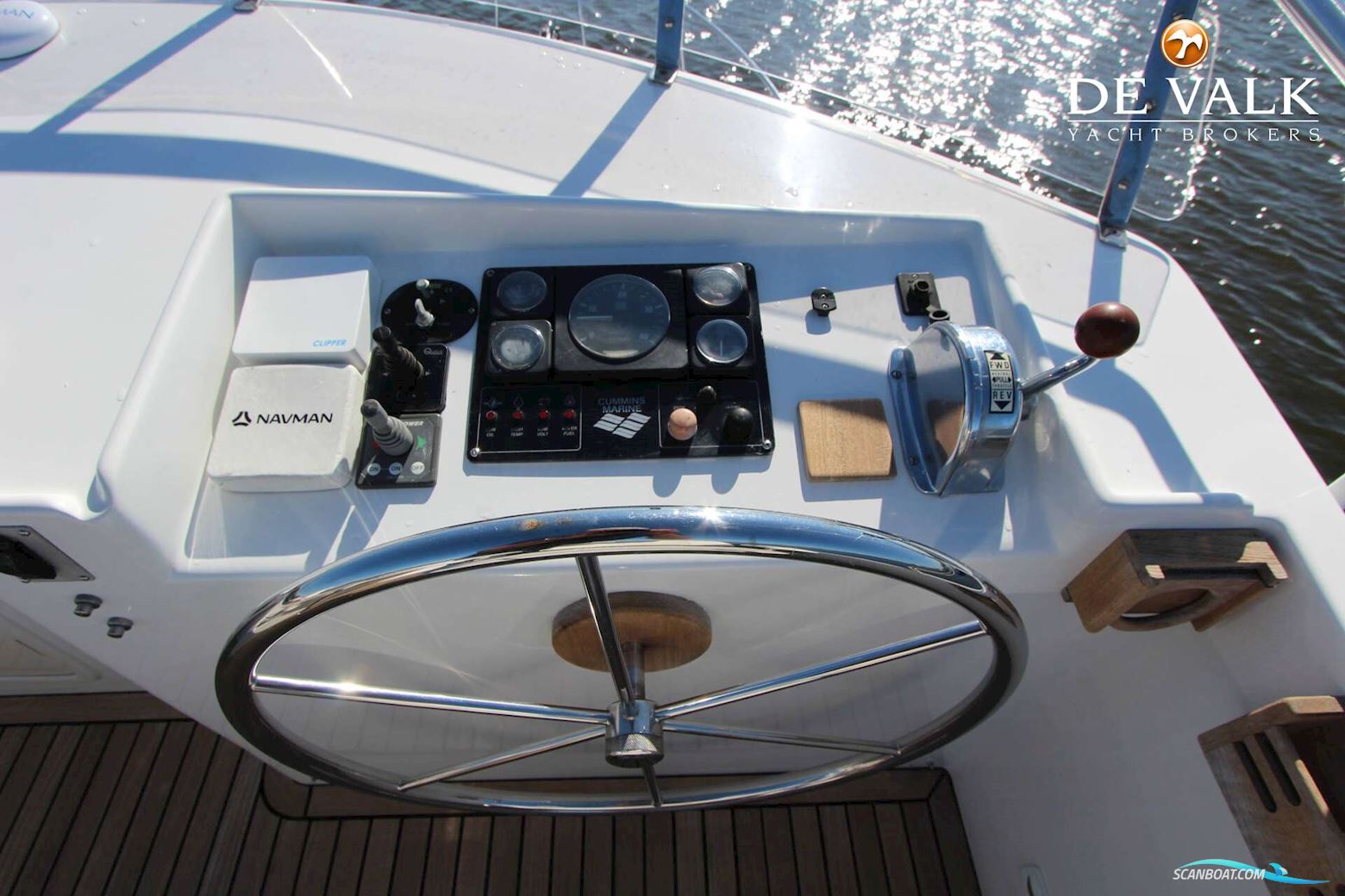 HALVORSEN 32 Gourmet Cruiser