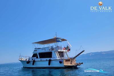 Hampton 50 Europa Motorbåt 2001, med Caterpillar motor, Italien