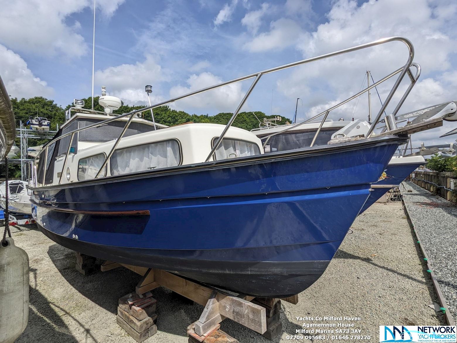 Hardy Marine 25