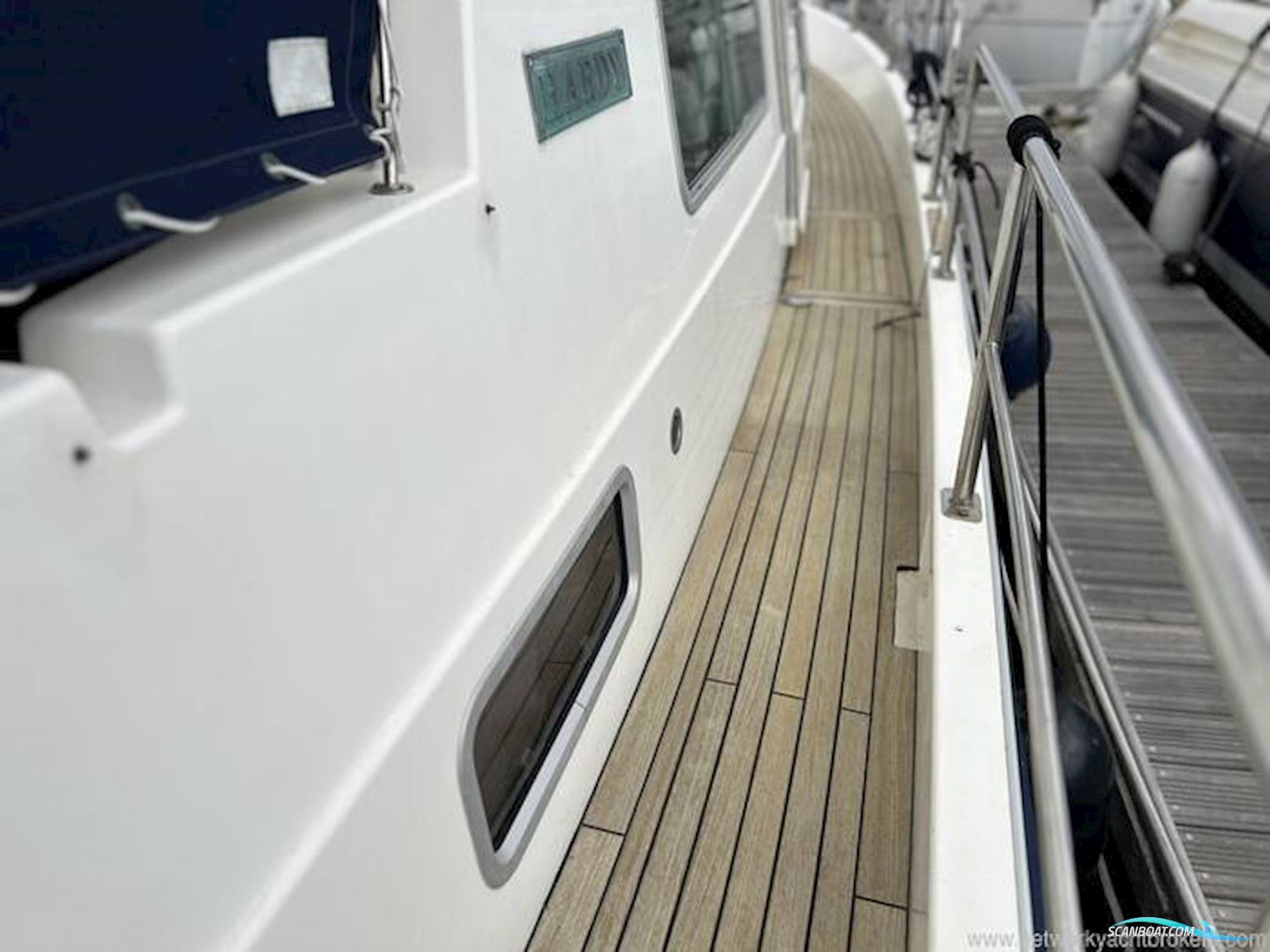 HARDY MARINE 36