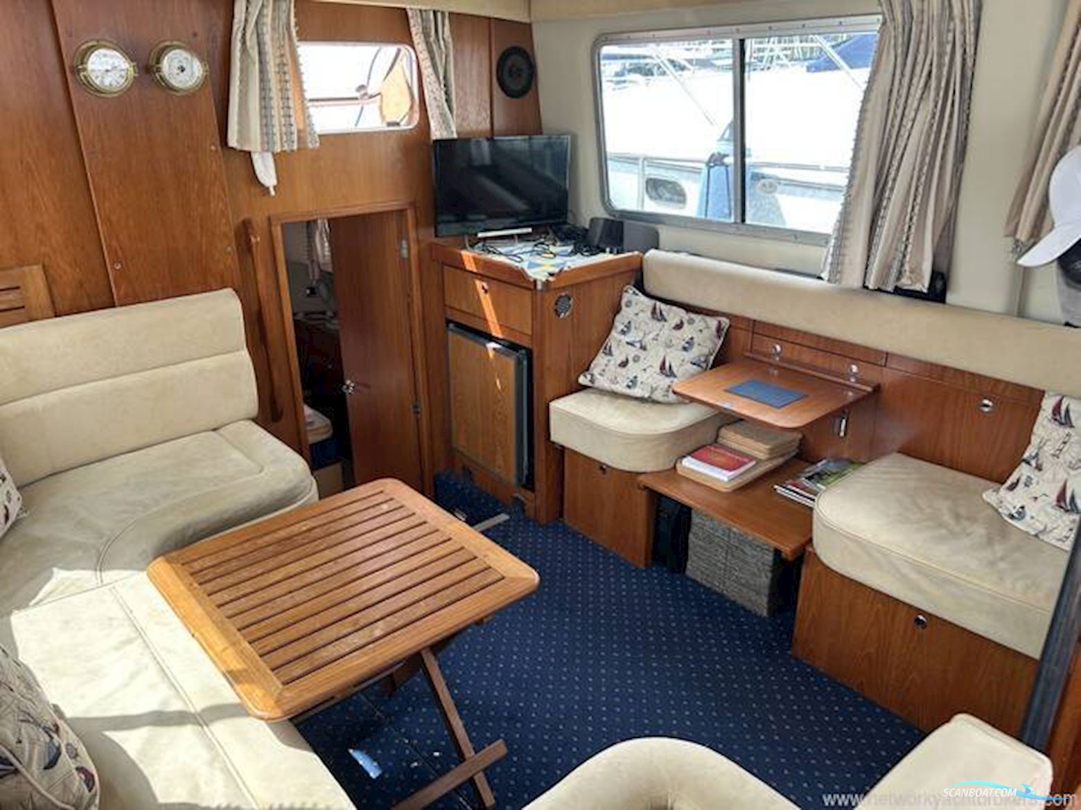 HARDY MARINE 36