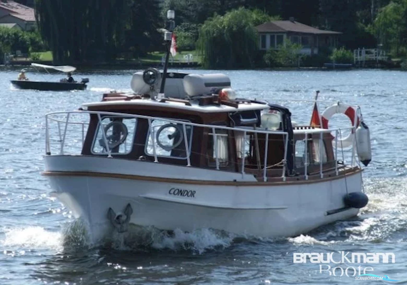 Hatecke Bootswerft Condor Motorbåt 1961, med Mercedes motor, Tyskland