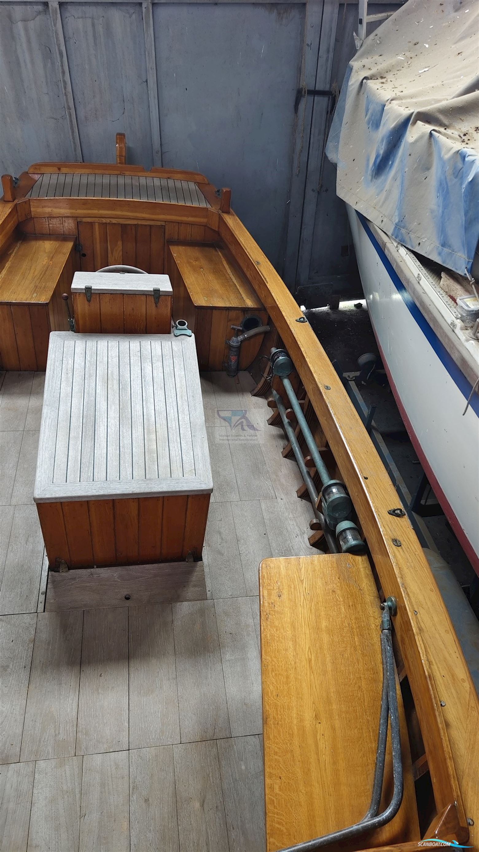 Hatecke Tuckerboot Eiche