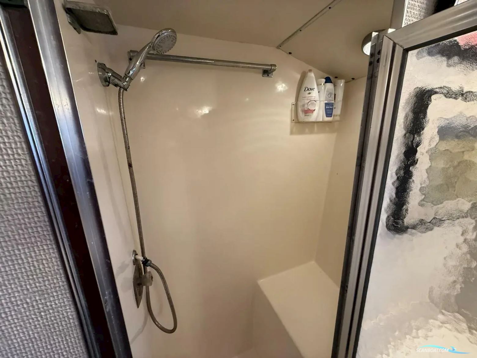 Hatteras 37 Convertible