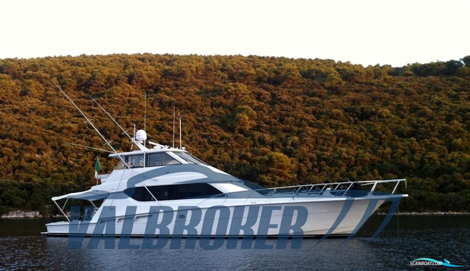 Hatteras 70' Convertible Motorbåt 2004, med Mtu Friedrichschafen 16 V 2000 M 90 motor, Italien